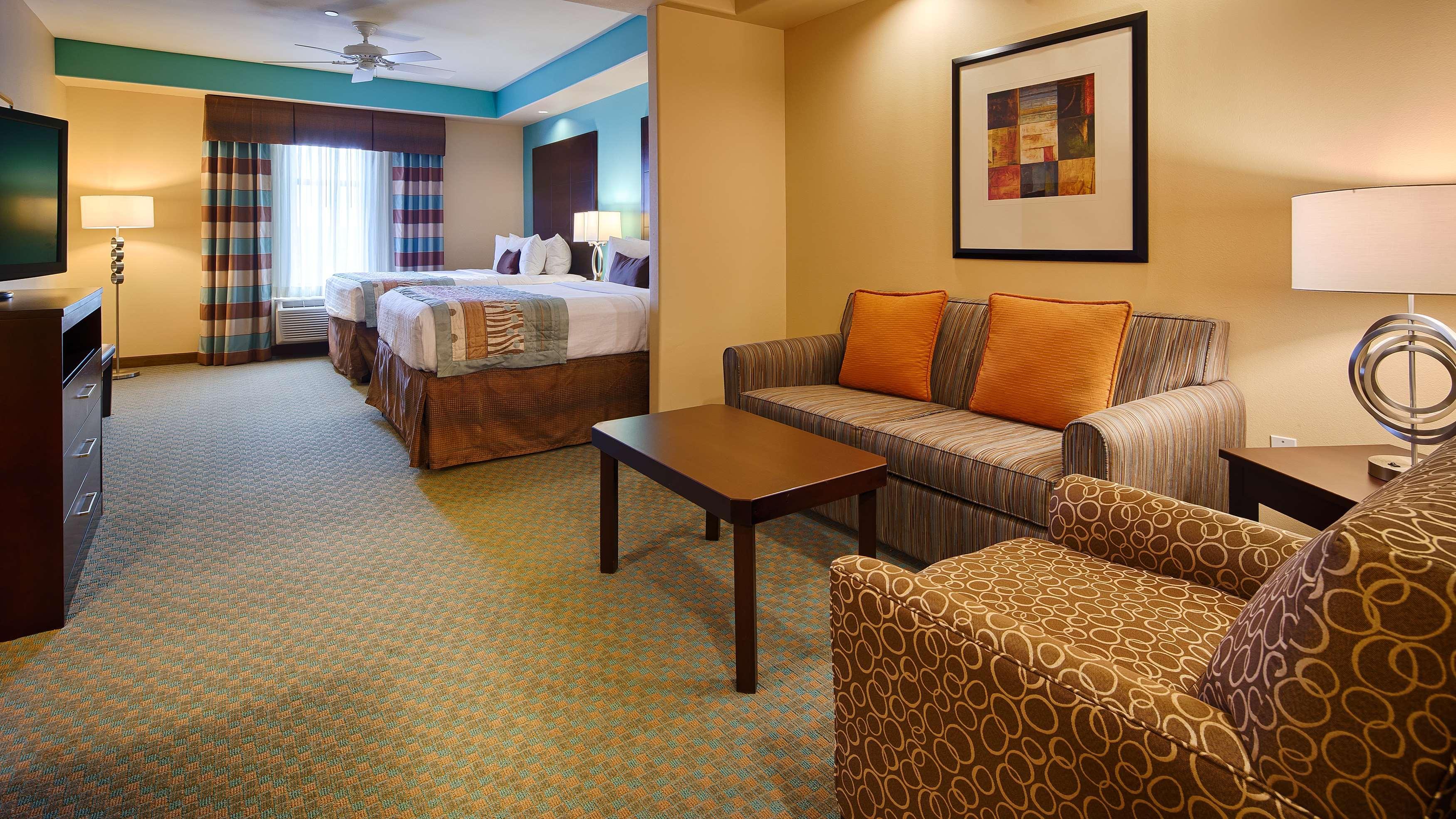 Best Western Plus Midland Suites Buitenkant foto