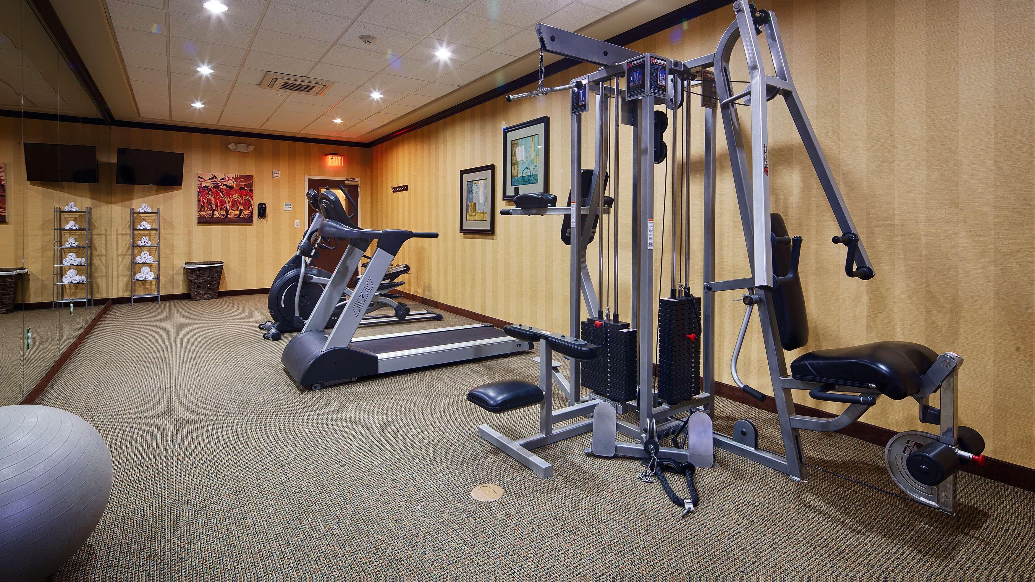 Best Western Plus Midland Suites Buitenkant foto